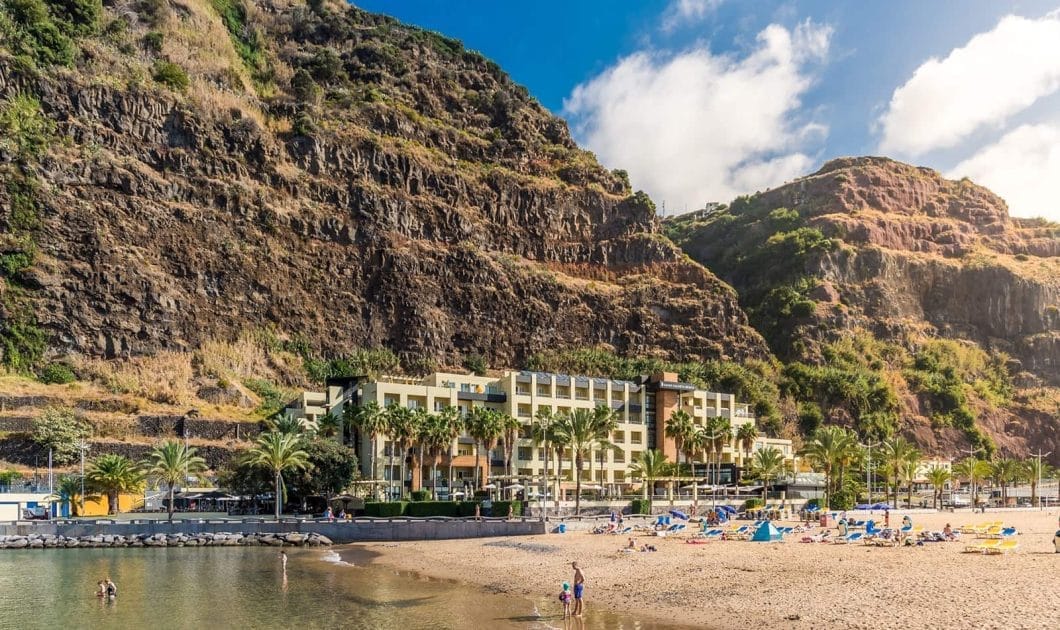 Hoteles portugueses: HOTEL Calheta Beach – All inclusive EN MADEIRA