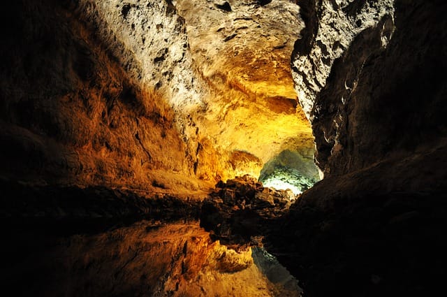 Cueva de Los Verdes en Haría, Lanzarote CUEVA DE LOS VERDES EN HARÍA LANZAROTE