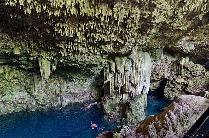 Cueva de Saturno en Varadero. Foto de Emmanuel Huybrechts CUEVA DE SATURNO EN VARADERO CUBA FOTO Emmanuel Huybrechts WIKIMEDIA COMMONS