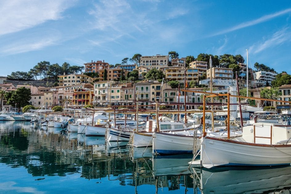 El puerto de Soller en Mallorca EL PUERTO DE SÓLLER EN MALLORCA