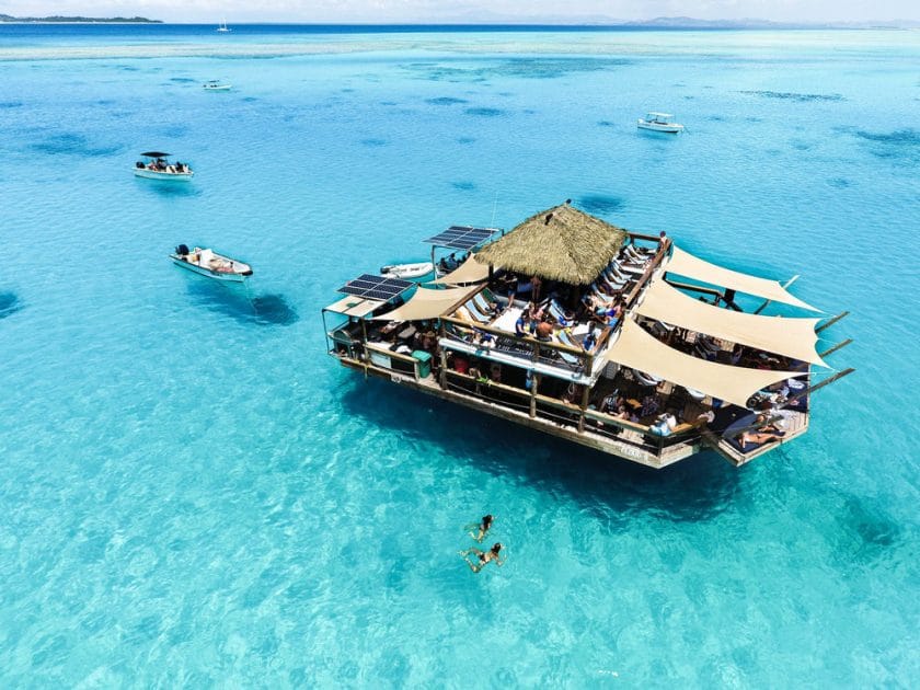 El famoso restaurante flotante Cloud 9 en Fiji