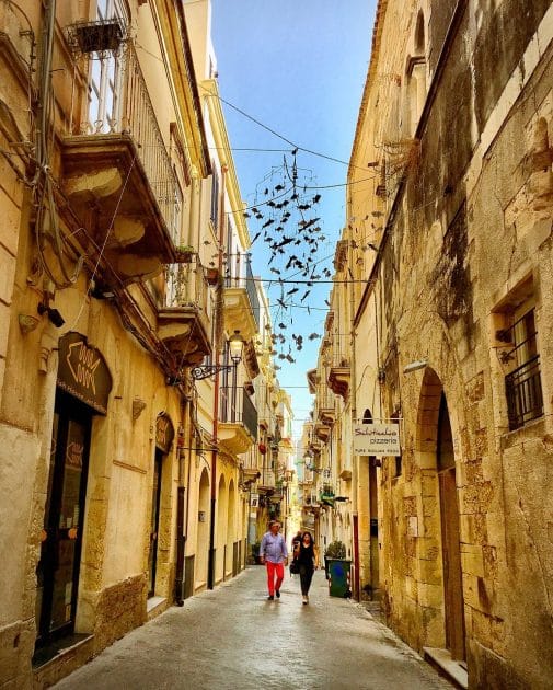Paseo por las calles de Ortigia, Siracusa Viaje a Sicilia: PASEO POR LAS CALLES DE ISLA DE ORTIGIA, SIRACUSA
