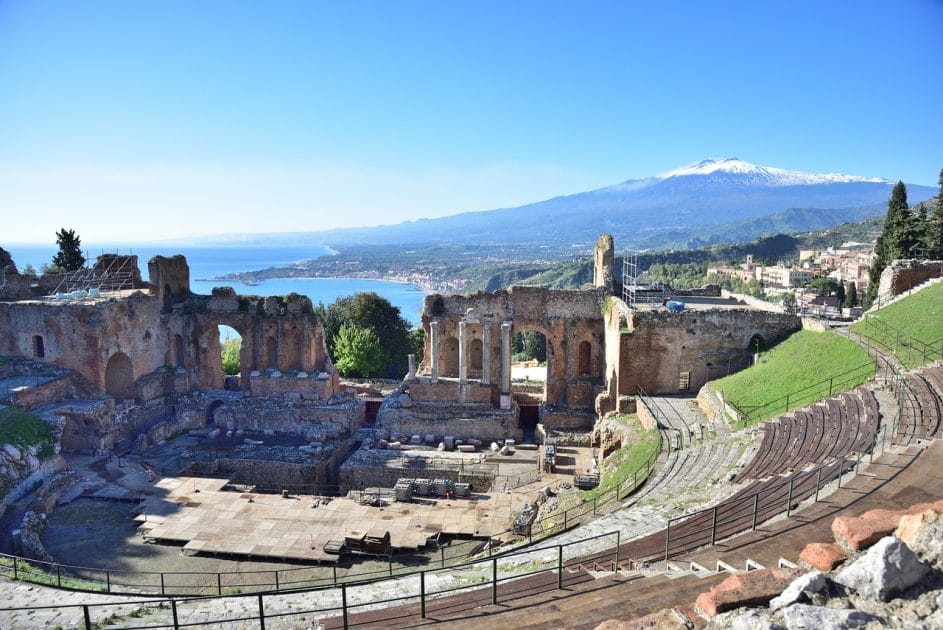 Teatro Griego de Taormina, Sicilia Turismo en Sicilia, TEATRO GRIEGO DE TAORMINA