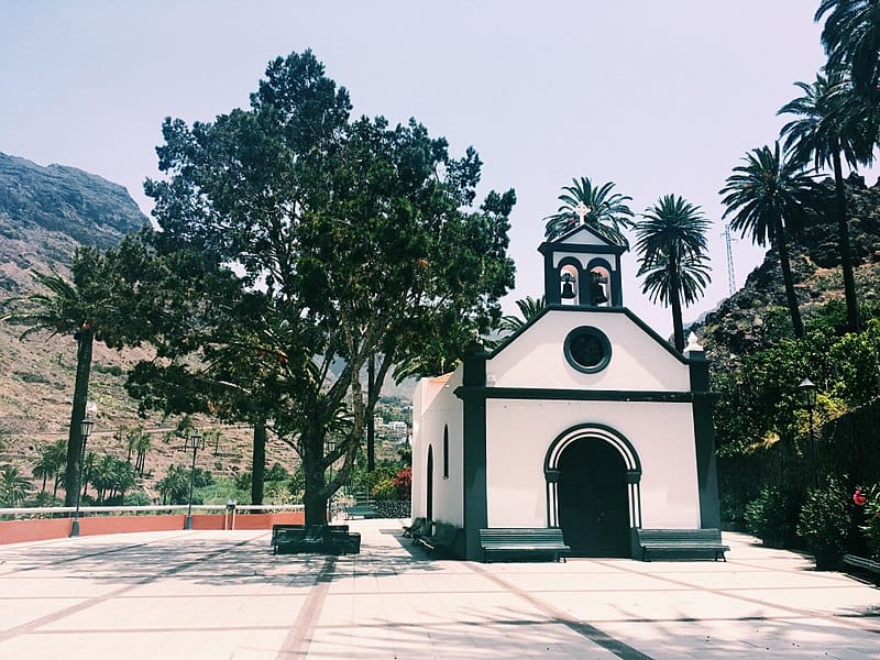 Vacaciones en La Gomera: Ermita de los Santos Reyes en Valle Gran Rey