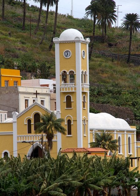 Iglesia de Nuestra Señora de la Encarnación en Hermigua. Viaje a las islas Canarias