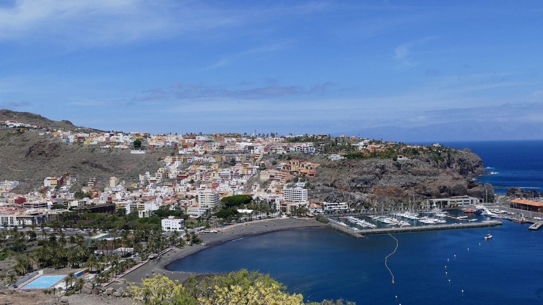 Viajar a La Gomera: Puerto de San Sebastián de La Gomera