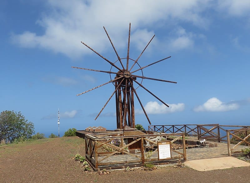 Molino de las Tricias. Foto de Hans Peter Balfanz, CC BY SA 3.0 Molino de las Tricias. Foto de Hans Peter Balfanz, CC BY SA 3.0