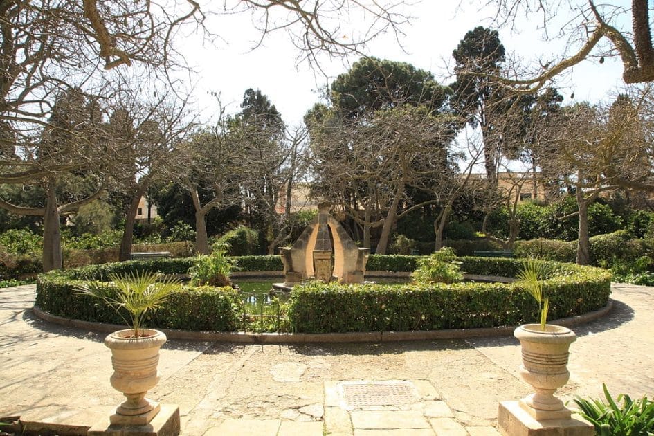 Qué hacer en Malta - Pasear por los Jardines de San Antón. Foto de Frank Vincentz, CC BY SA 3.0 Qué hacer en Malta Pasear por los Jardines de San Antón. Foto de Frank Vincentz, CC BY SA 3.0
