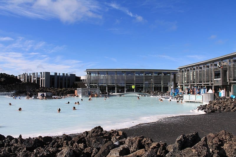 Turismo en Islandia Blue Lagoon. Foto de Ivan Sabljak, CC BY SA 3.0