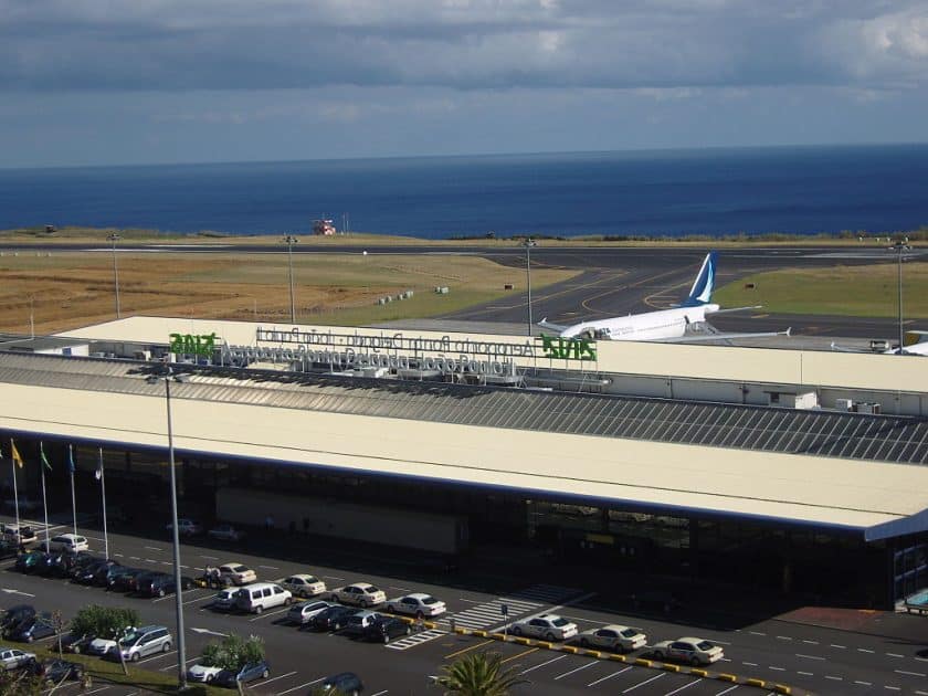 Viaje a Islas Azores, Portugal Aeropuerto de Ponta Delgada. Foto de AZORES4YOU