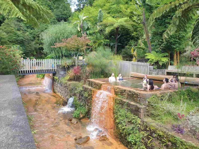 Viaje a Islas Azores, Portugal Poça da Dona Beija. Foto de Google Maps de Ronald Witteveen