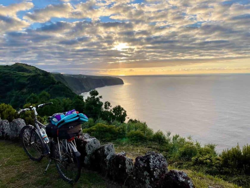 Viaje a Islas Azores, Portugal Tours en bicicleta. Foto de Google Maps de Maria Borowik