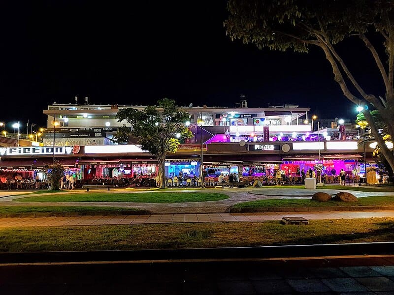 Yumbo Centrum. Foto de Luomomi, CC BY SA 4.0