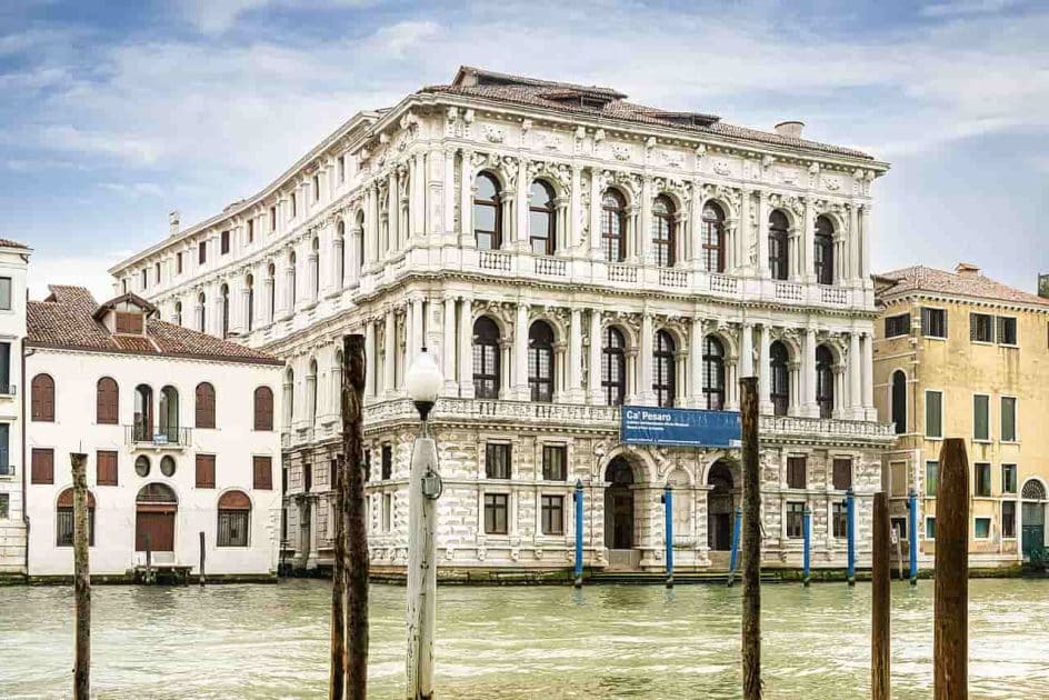 Lugares que ver en Venecia Ca´ Pesaro. Foto de Didier Descouens , CC BY SA 4.0