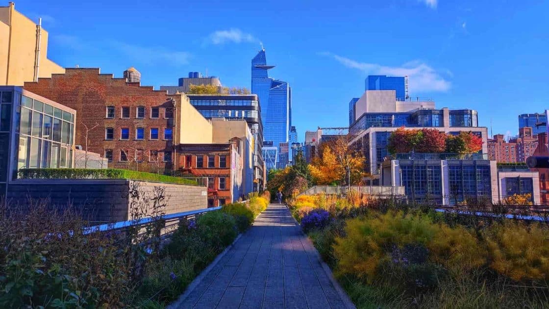 Qué ver en Manhattan High Line. Foto de Google Maps de Lukáš Švéda Qué ver en Manhattan High Line. Foto de Google Maps de Lukáš Švéda
