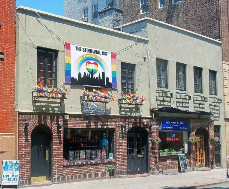 Qué ver en Manhattan Stonewall Inn. Foto de Daniel Case, CC BY SA 3.0 Qué ver en Manhattan Stonewall Inn. Foto de Daniel Case, CC BY SA 3.0