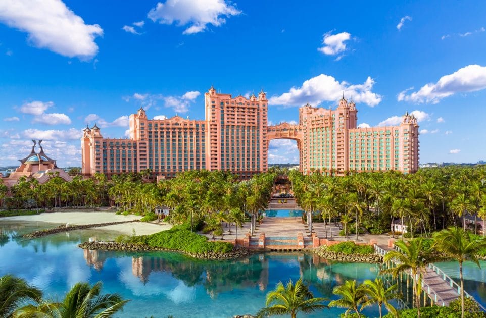 Viajes a las Bahamas Atlantis Paradise Island. Foto de Google Maps de Atlantis Bahamas