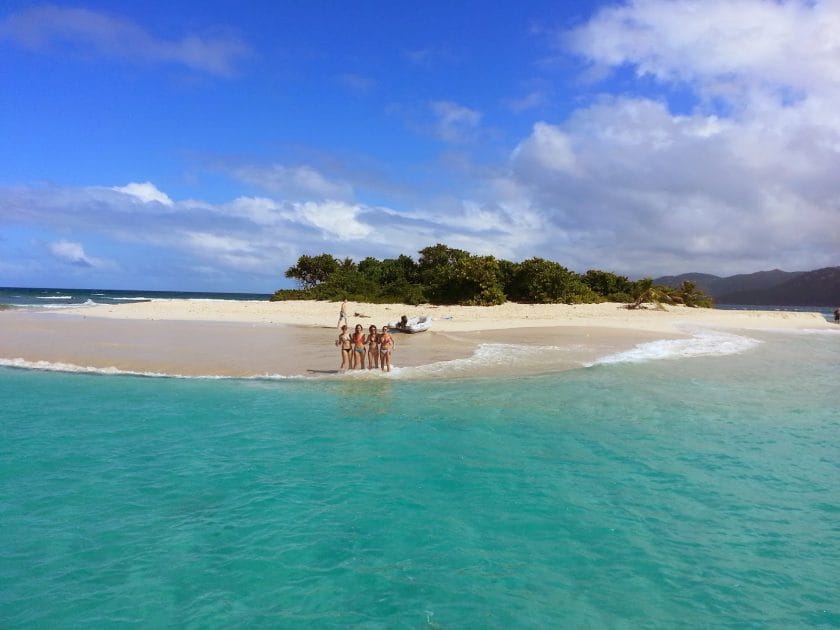 Turismo en Islas Vírgenes Británicas Excursión a Sandy Spit. Foto de Google Maps de Brad H