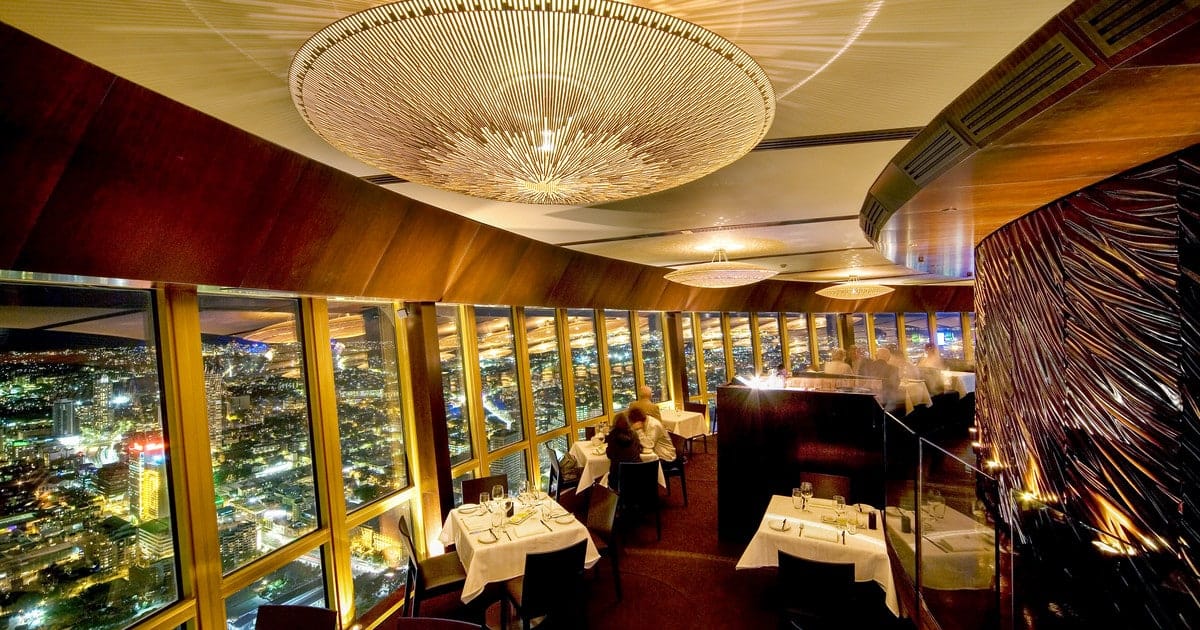 Turismo en Sydney, Australia Cena en la Tower Eye. Foto de Larry Koester, CC BY 2.0