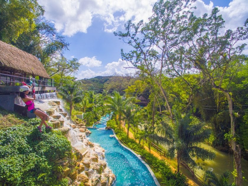 Viajes a Jamaica Chukka Eco Adventure. Foto de Google Maps de Chukka Eco Adventure Outpost at Good Hope