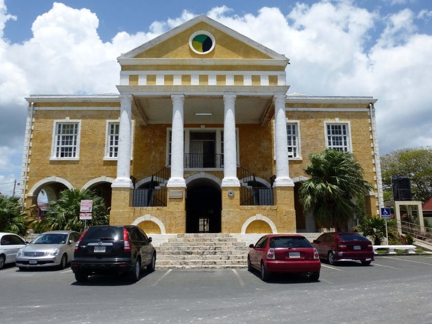 Viajes a Jamaica Falmouth Courthouse. Foto de Google Maps de Simon Flügel