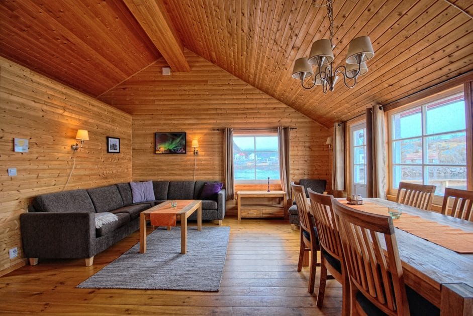 Viaje a Islas Lofoten, Noruega Interior de un rorbuer. Foto de Google Maps de Eliassen Rorbuer
