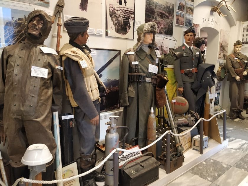 Viaje a Islas Lofoten, Noruega Interior del Museo de la Guerra. Foto de Google Maps de Uncle Griff