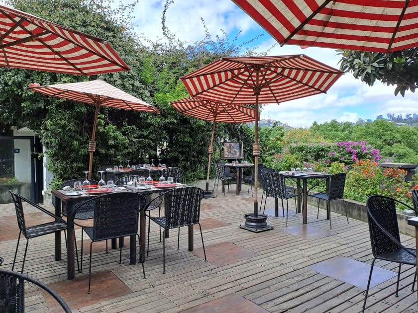 Comer en Madagascar, Terraza del Restaurante Le Citizen en Antananarivo