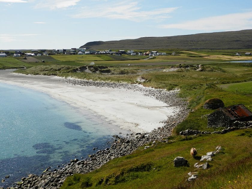 Arenales en Islas Feroe, Dinamarca, Playa de Sandur