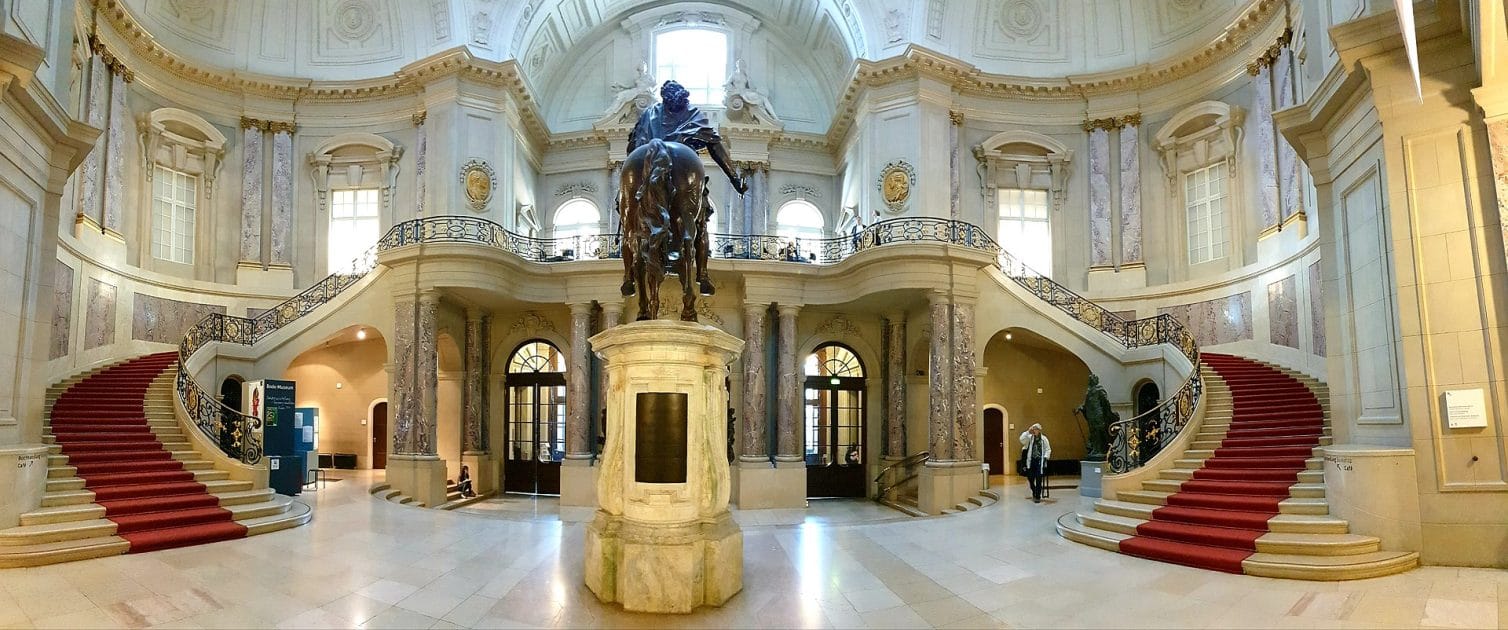 Isla de los Museos de Berlín Interior del Museo Bode. Foto de Anagoria, CC BY 3.0 Isla de los Museos de Berlín Interior del Museo Bode. Foto de Anagoria, CC BY 3.0