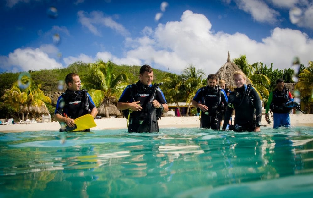 Las 10 mejores playas de Curazao Buceo en Cas Abao. Foto de Google Maps de B Diving & Watersports Las 10 mejores playas de Curazao Buceo en Cas Abao. Foto de Google Maps de B Diving & Watersports
