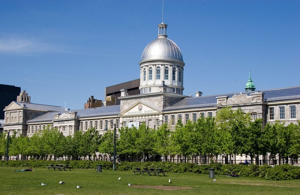 Principales atracciones en Montreal, Quebec, Canadá Bonsecours Market. 
