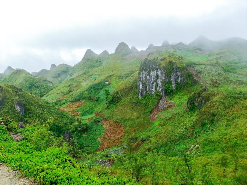 Turismo en Isla de Cebú, Filipinas Ruta de Osmeña Peak. Foto de Google Maps de John Hile Senderismo en Isla de Cebú, Filipinas. Ruta de Osmeña Peak