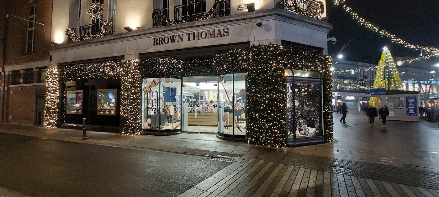 Cosas que ver en Cork (Irlanda). Grandes Almacenes Brown Thomas en Navidad. 
