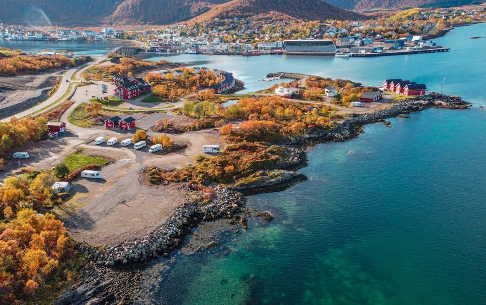 Islas de Noruega Camping en Vesteralen. Foto de Google Maps de Love Camping Vesterålen Kysthotell Turismo en Noruega, Camping en Vesteralen