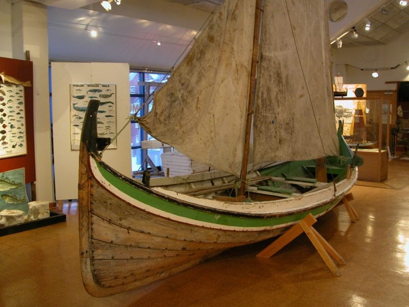 Islas de Noruega Nordkappmuseet. Foto de Google Maps de Arvid Bye Museos de Noruega, Nordkappmuseet
