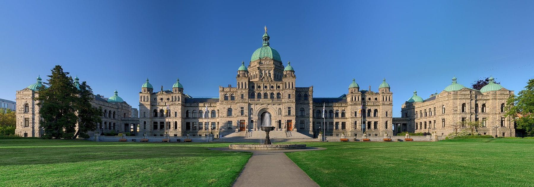 Qué ver en Isla de Vancouver, Canadá, Edificios del Parlamento de Columbia Británica en Victoria 