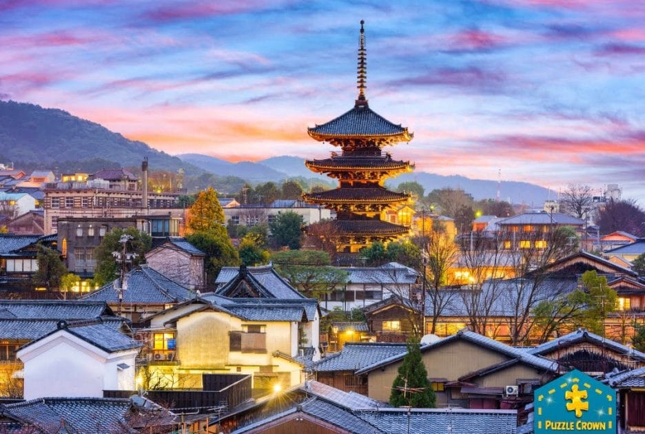 Qué ver en Kioto en 3 días Barrio Higashiyama. Foto de Google Maps de Roger Gardner Distritos en Kioto, Barrio Higashiyama