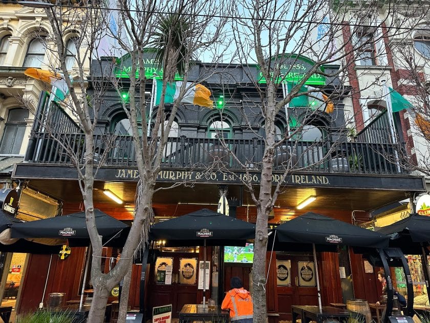 Bares en Wellington, Pub J. J. Murphy en Cuba Street. Foto de Google Maps de Sreeram Nattath