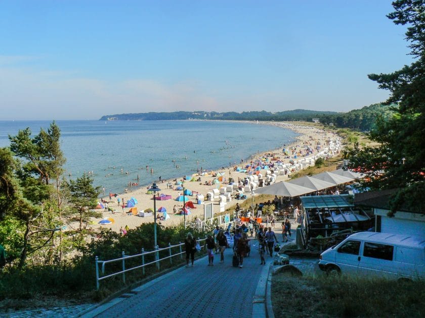 Turismo en la Isla de Rügen, Alemania Playa Sur de Sellin. Foto de Google Maps de Kees van den Brink Turismo en la Isla de Rügen, Alemania, Playa Sur de Sellin