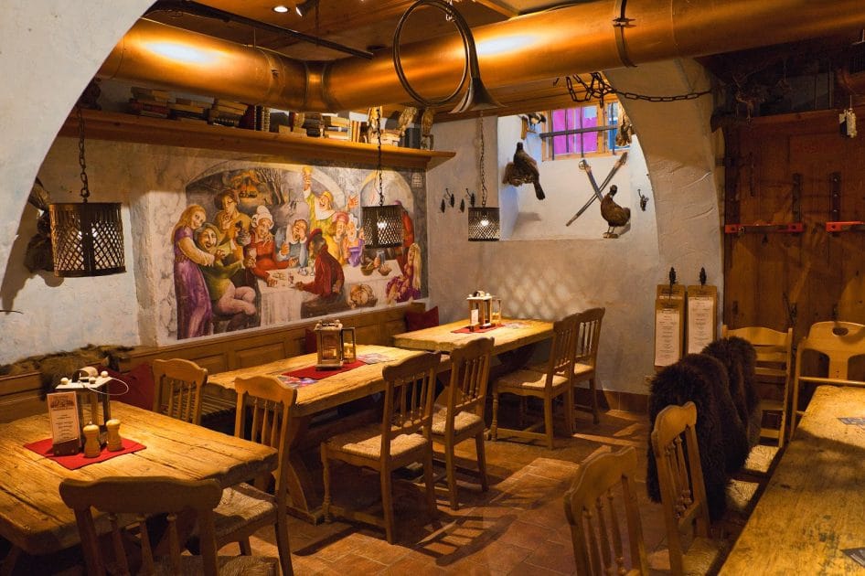 Turismo en la Isla de Rügen, Alemania Restaurante del Castillo de Granitz. Foto de Google Maps de Mark Lämmchen Turismo en la Isla de Rügen, Alemania, Restaurante del Castillo de Granitz