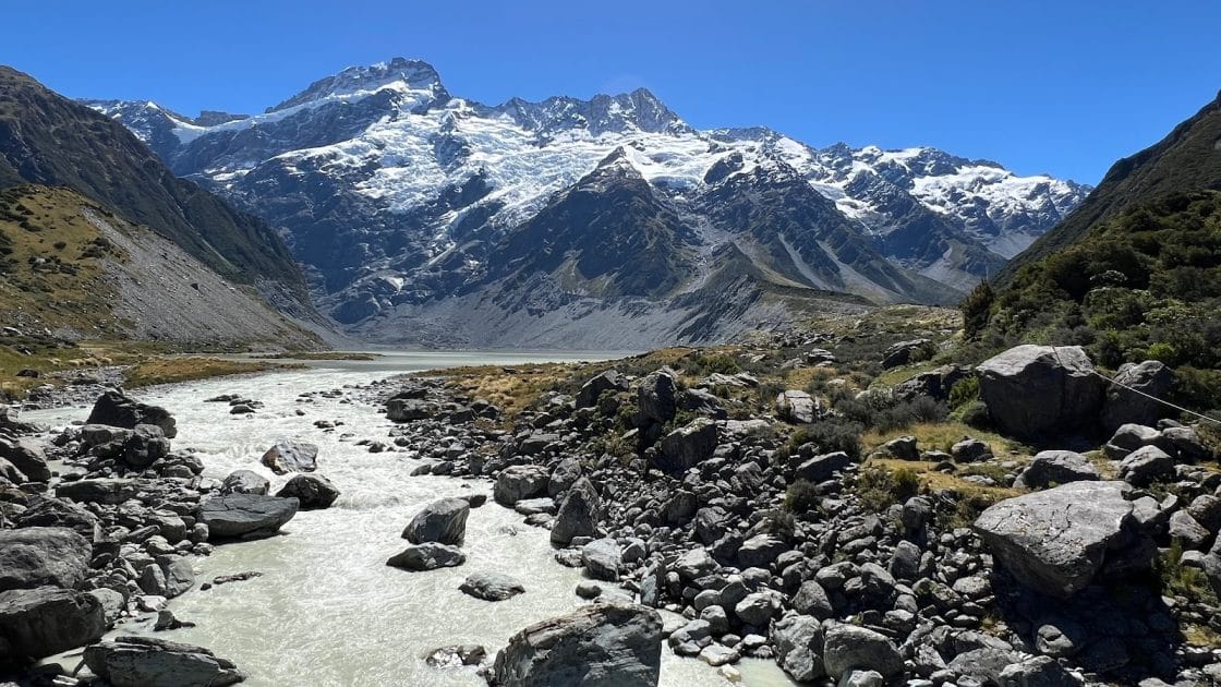 Cosas de camping Monte Cook, las mejores vistas desde el White Horse Hill Campground. Foto de Google Maps de Celeste Anne Sacramento Cosas de camping Monte Cook, las mejores vistas desde el White Horse Hill Campground