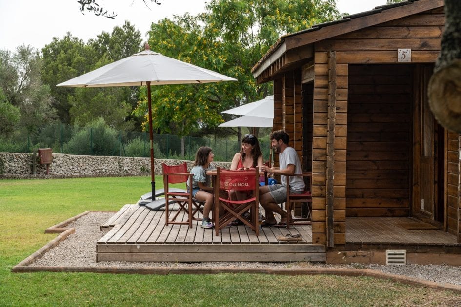 Cosas de camping YV Les Baléares Camping Son Bou en Menorca. Foto de Google Maps de YV Les Baléares Camping Son Bou Cosas de camping YV Les Baléares Camping Son Bou en Menorca