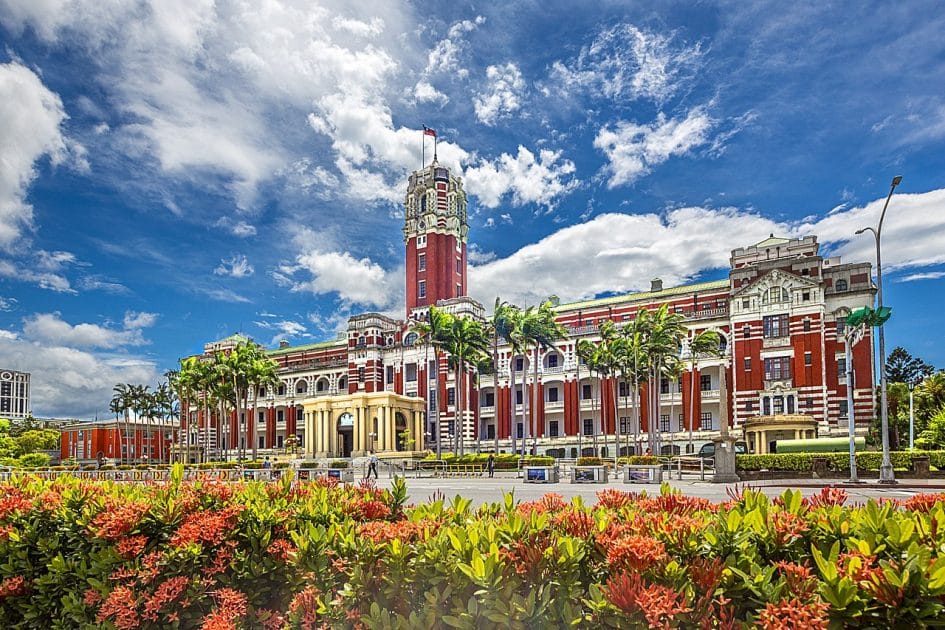 Cosas interesantes que hacer en Taipei, Taiwán Presidential Office Building. By Sdfery Own work, CC BY SA 4.0 Cosas interesantes que hacer en Taipei, Taiwán Presidential Office Building