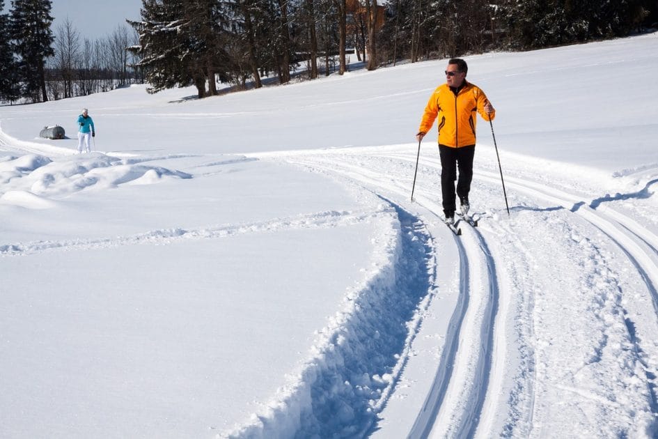 Deportes de invierno en islas Esquí de fondo