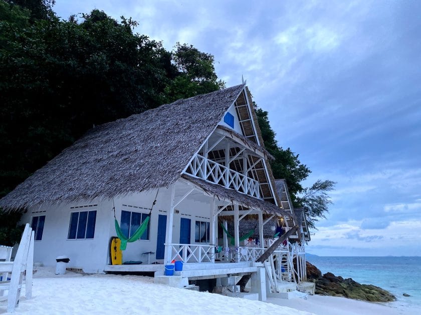 Qué ver en Malasia insular Bungalows tradicionales malayos en Rawa Island