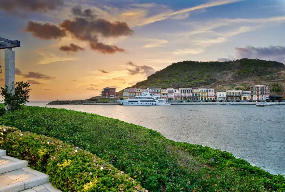 Turismo en San Vicente y las Granadinas