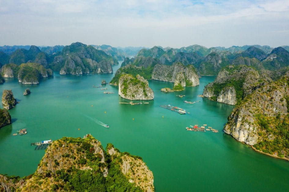 Turismo en Vietnam Lan Ha Bay. Foto de Google Maps de Thái Bùi (Thái Anh) Turismo en Vietnam Lan Ha Bay
