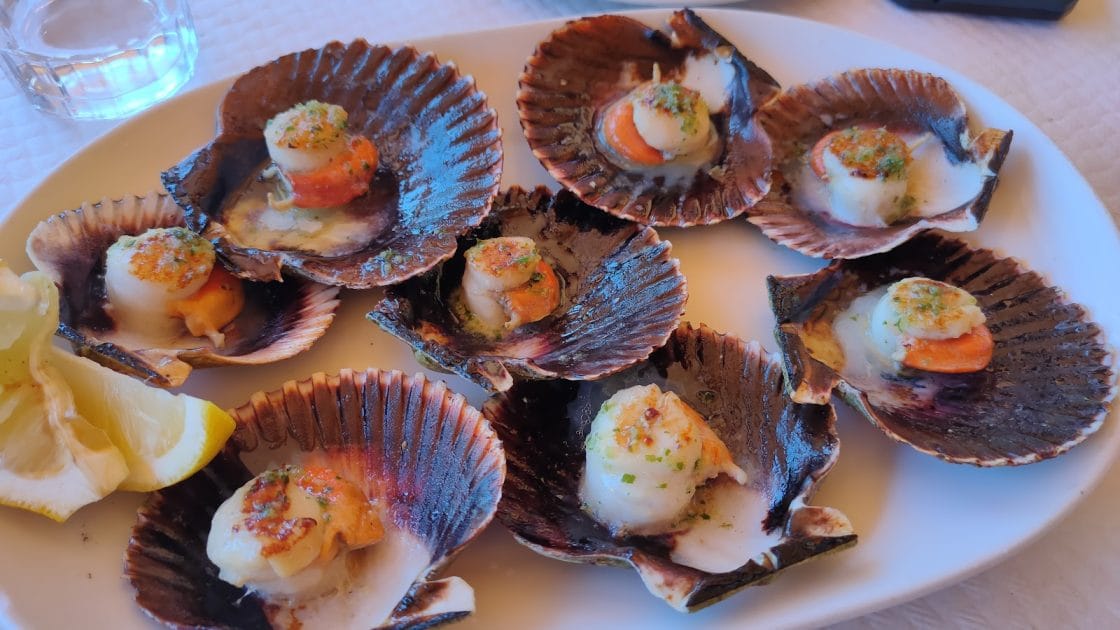 Islas de Galicia para visitar Exquisita gastronomía. Foto de Google Maps de Paloma Rodriguez Gimeno Islas de Galicia para visitar Exquisita gastronomía