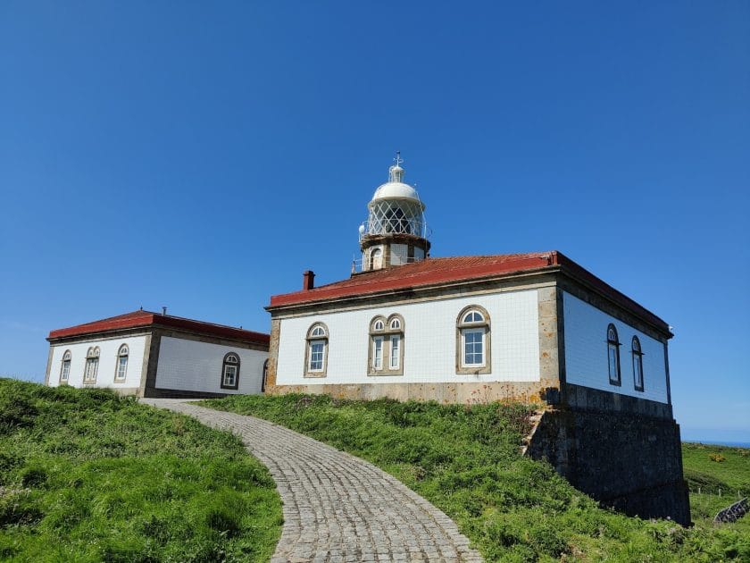 Islas de Galicia para visitar Faro de Ons. Foto de Google Maps de Leonardo Pigozzo Islas de Galicia para visitar Faro de Ons.